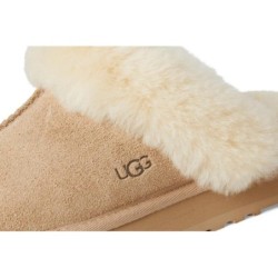 UGG Disquette Slipper B0DRDRHVG2 - Style Intemporel et Confort Contemporain
